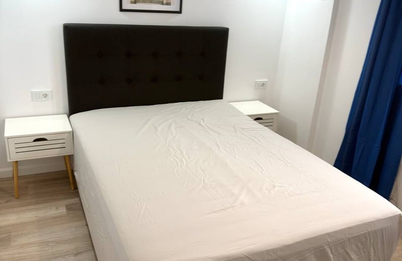 Location appartement moderne, meublé, 42 м², Secteur 6, Bucarest, Roumanie