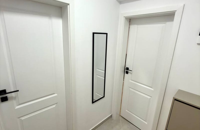 Location appartement moderne, meublé, 42 м², Secteur 6, Bucarest, Roumanie