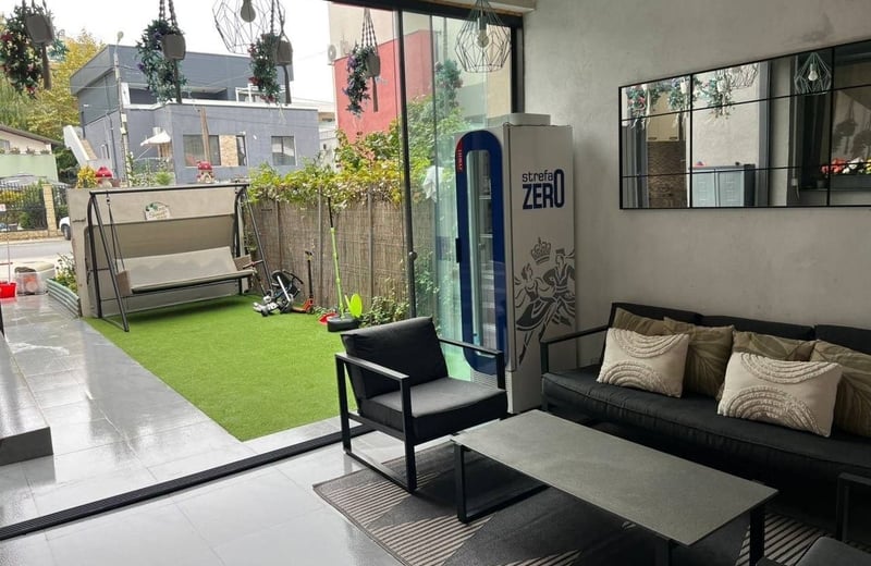 Location appartement moderne, cosy, avec terrasse, Mamaia Sat, Roumanie