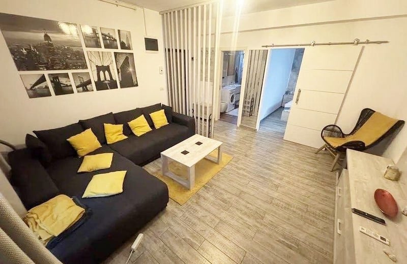 Alquiler de apartamento moderno, amueblado, Mamaia Sat, Rumanía