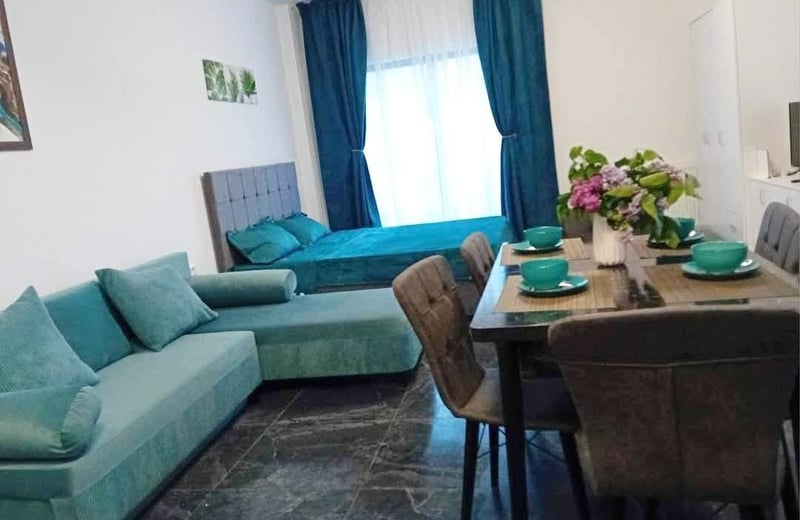 Location studio cosy avec balcon, Mamaia Sat, Roumanie