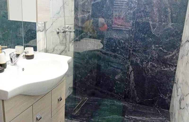 Location studio cosy avec balcon, Mamaia Sat, Roumanie