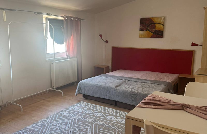Location d’un appartement compact et meublé, Stare Mesto, Bratislava, Slovaquie