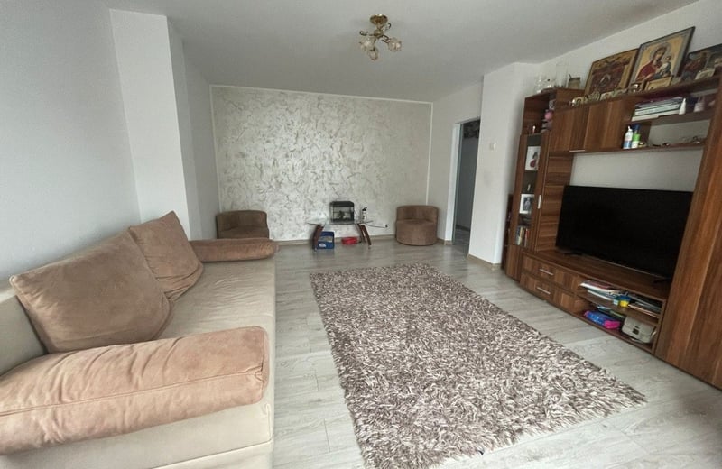 Spacious, cozy apartment for rent, 78 m², Faleza Nord, Constanta, Romania