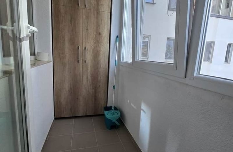 Alquiler de cómodo apartamento amueblado, 55 m², Inel 2, Constanta, Rumanía