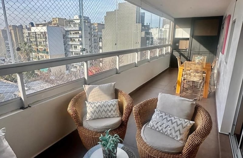 Alquiler de apartamento amplio y moderno con balcón, Palermo, Buenos Aires, Argentina
