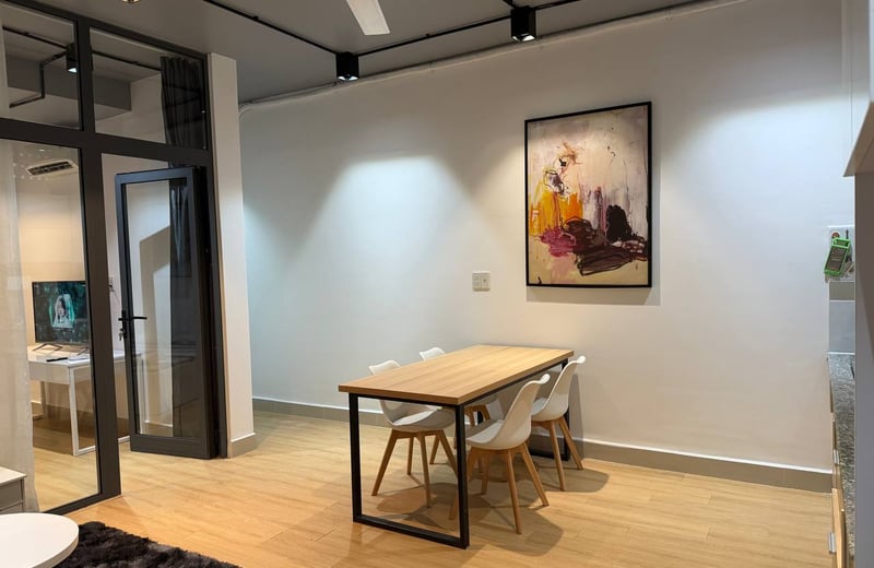 Location d'un appartement élégant avec vue sur mer et montagne, 57 m², Nha Trang, Vietnam