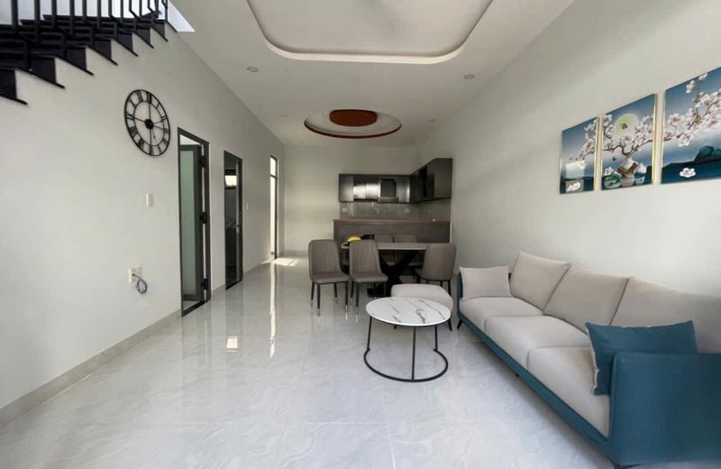 Alquiler de casa nueva y completamente amueblada, Nha Trang, Vietnam