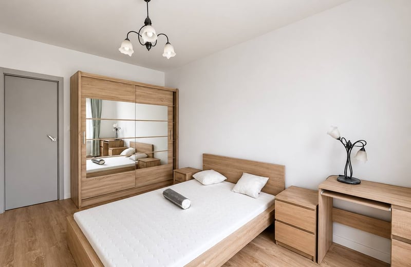 Modern and comfortable 80 m² apartment for rent with parking, Warsaw, Poland