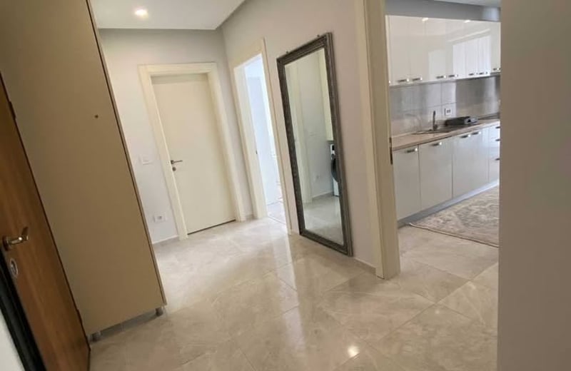 Se alquila apartamento espacioso y amueblado, Tomis Plus, Constanta