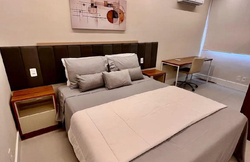 Alquiler a largo plazo de un apartamento dúplex de 3 habitaciones, 90 m², en Barra da Tijuca, Río de Janeiro, Brasil