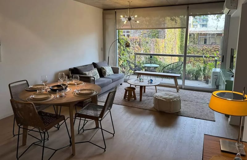 Langzeitmiete – 3-Zimmer-Wohnung mit Balkon und Pool in Buenos Aires, Argentinien, Palermo