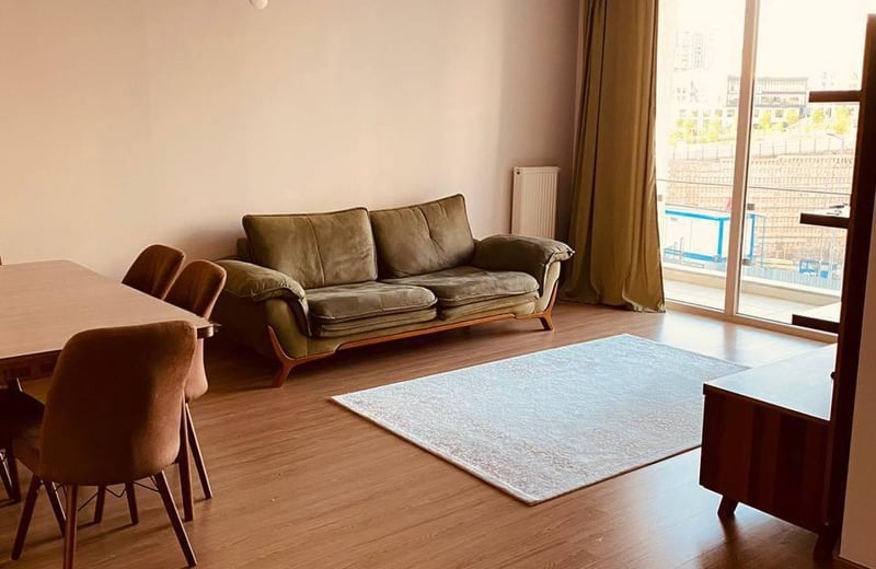 Просторная квартира 2+1 в закрытом комплексе в Башакшехире