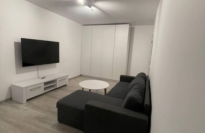 Трёхкомнатная квартира в Бухаресте, 65 м², первая сдача