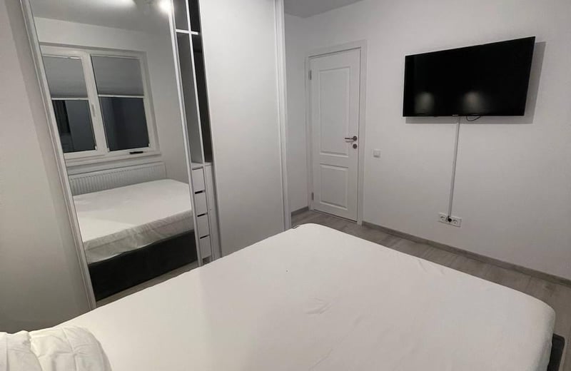 Трёхкомнатная квартира в Бухаресте, 65 м², первая сдача