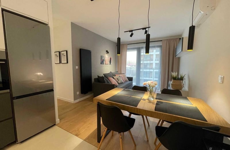 Stylish 3-Room Apartment with Terrace in Grzegórzki, Kraków