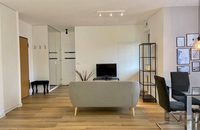 Bright 2-Room Apartment with Balcony in Podgórze, Kraków