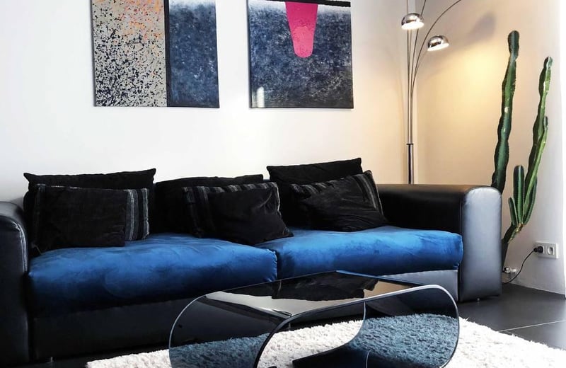 Modern 3-Room Apartment with 2 Balconies in Grzegórzki, Kraków
