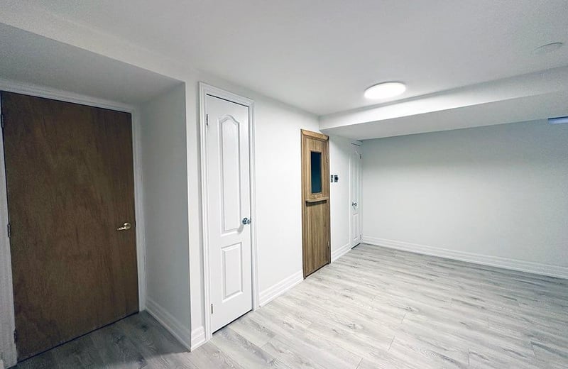 Prime Location Basement Apartment for Rent, Thornhill Woods – Near Schools & Parks