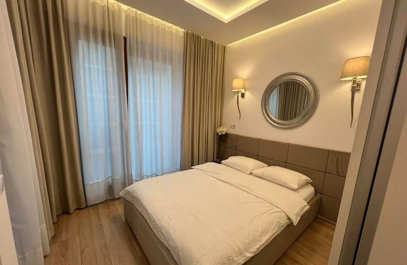 Long-term rental of a two-room apartment in Browary Warszawskie, Warsaw