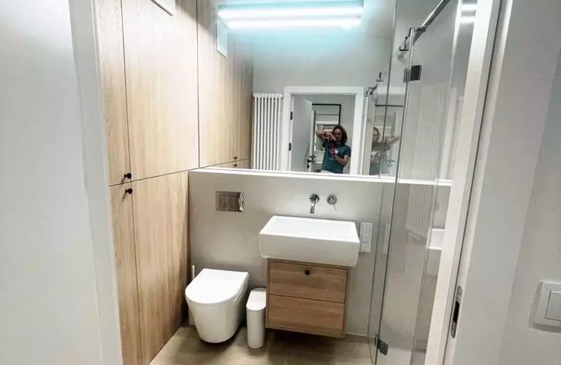 Long-term rental of a two-room apartment with a balcony at Browary Warszawskie, Wola, Warsaw