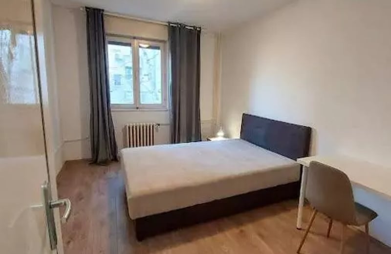 Alquiler a largo plazo de un apartamento de cuatro habitaciones en el centro de la ciudad, Belgrado