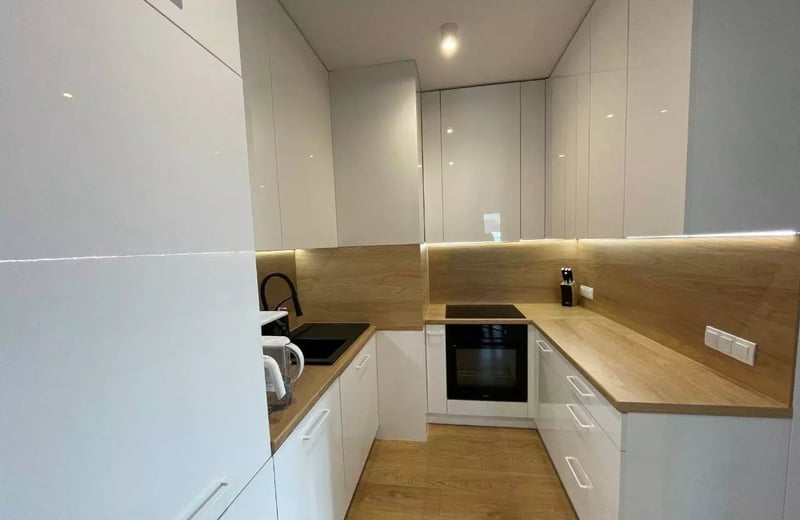 Long-term rental of a 3-room apartment, Wola, Kacpra Karlińskiego St., Warsaw