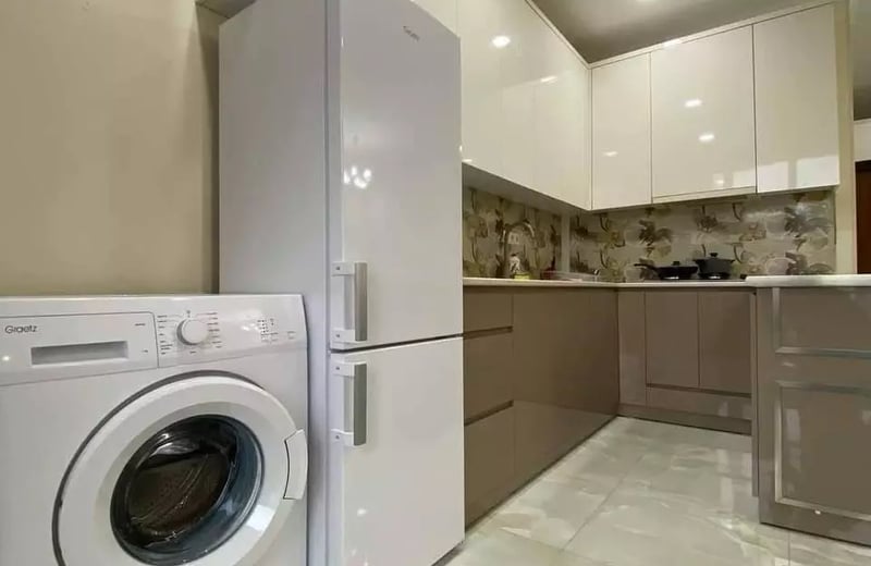 Alquiler a largo plazo: Apartamento 1+1, Calle G. Brckinvalle, Batumi