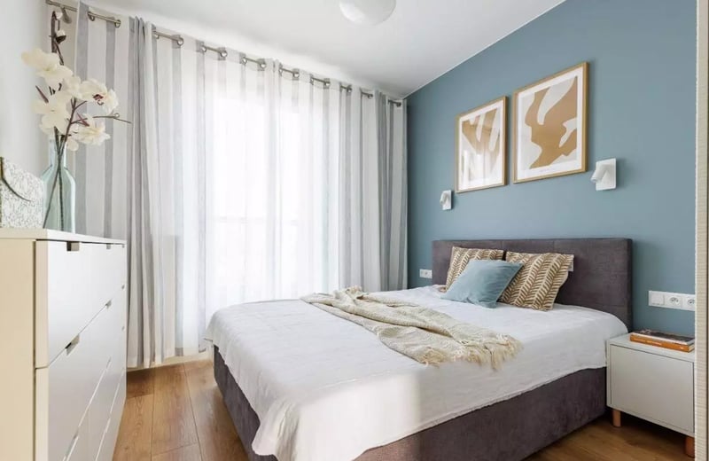 Long-term rental, Warsaw, Siedmiogrodzka St., Wola district: 3-room apartment with a balcony