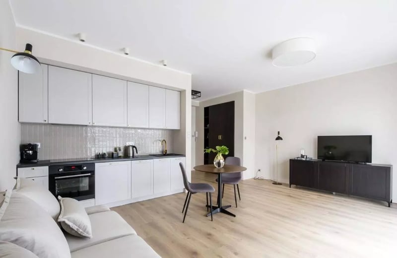 Long-term rental, Warsaw, Mokotów: 1-room apartment with a terrace