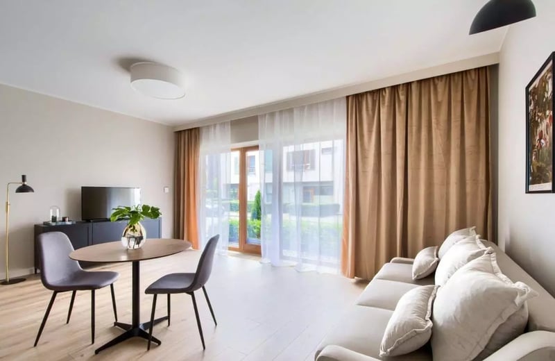 Long-term rental, Warsaw, Mokotów: 1-room apartment with a terrace