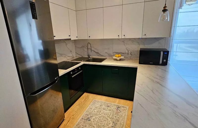 Alquiler a largo plazo, Varsovia, Targówek: apartamento de 3 habitaciones, 62 m²