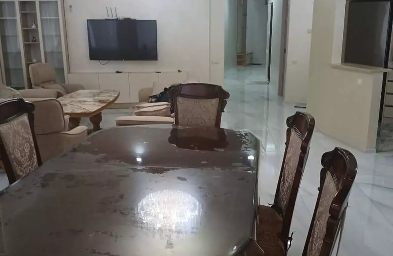 Alquiler a largo plazo, Batumi: apartamento 3+1, 125 m²