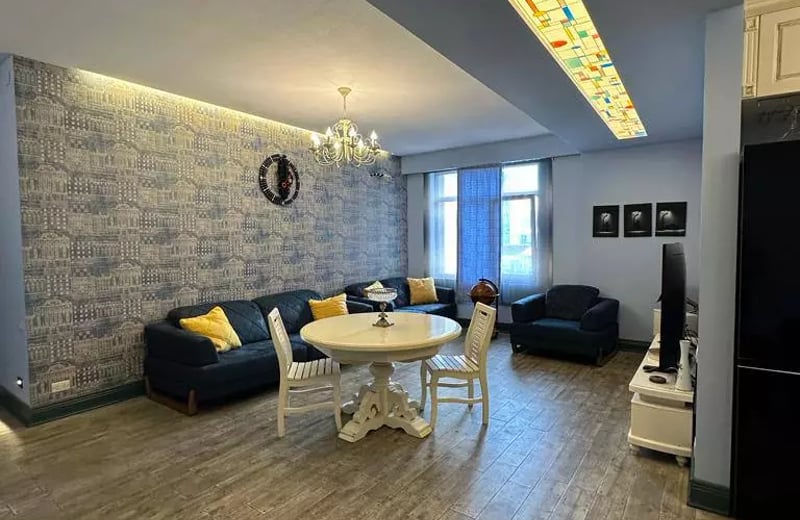 Long-term rental, Batumi: 2+1 apartment, 85 m²