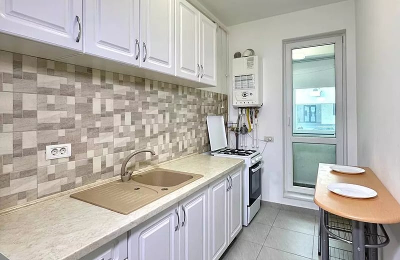 Long-term rental of a one-room apartment in Bucharest, "Militari Residence" complex