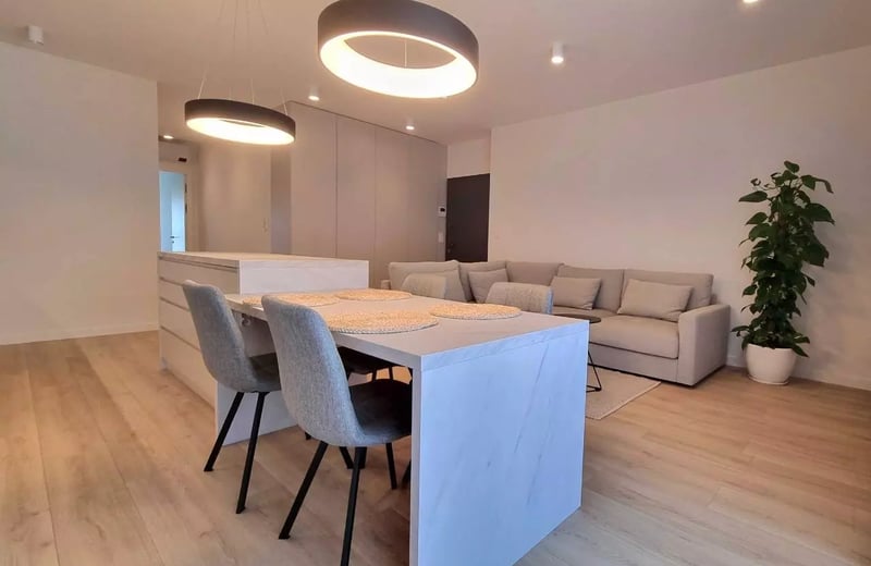 Long-term rental of a 2-rooms apartment in Warsaw, Mokotów district