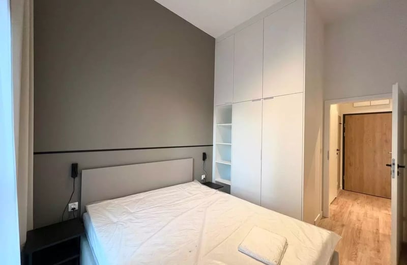 Long-term rental of a 2-rooms apartment in Wrocław, st. Michalczyka 1