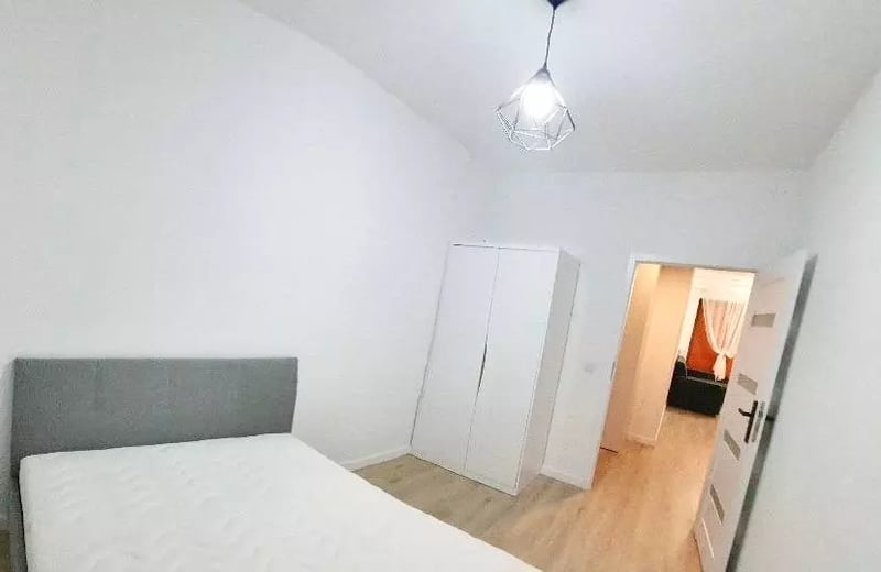 Long-term rental of a 3-rooms apartment in Warsaw, Mokotów district