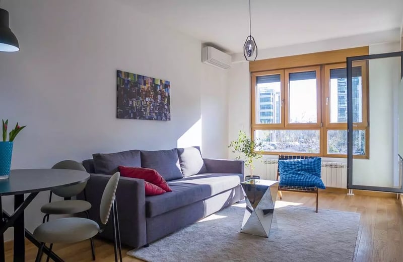 Long-term rental of a 2-room apartment in New Belgrade