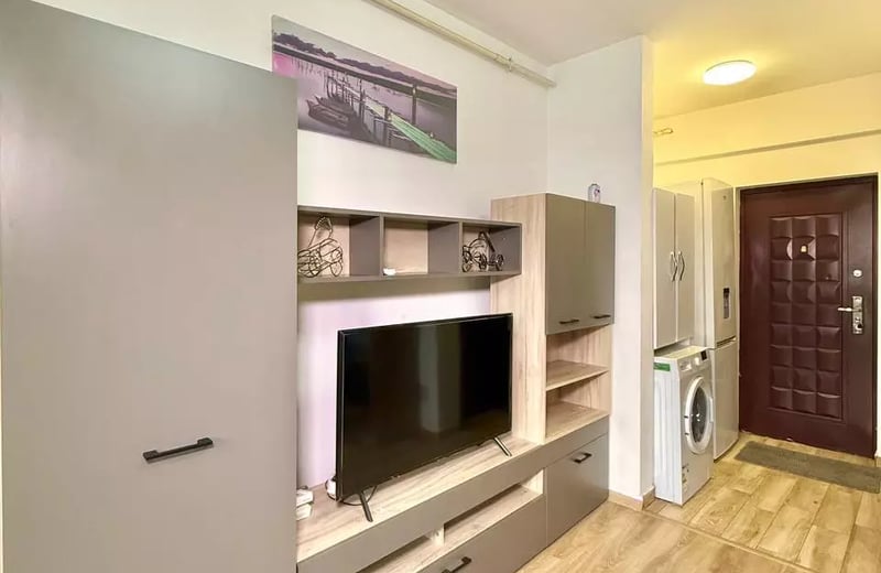 Alquiler a largo plazo de estudio de 1 habitación en Bucarest, complejo "Militari Residence", Rumanía