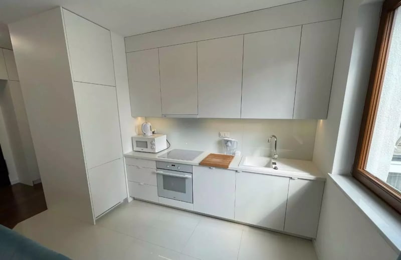 Long-term rental of a 2-room apartment in Warsaw, Wola district, Poland