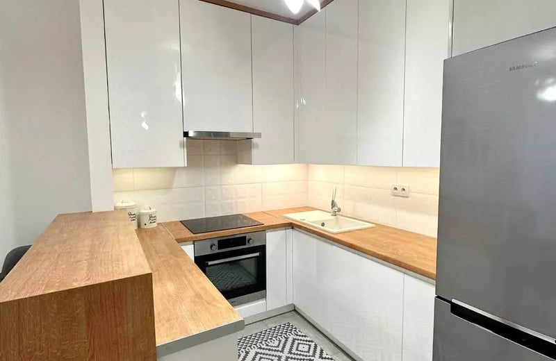 Long-term rental 51 m² apartment with 3 rooms, a balcony, and parking in Bemowo, Warsaw