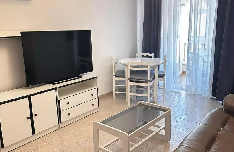 Long-term rental ☀️ Spacious apartment in Torrevieja, Spain