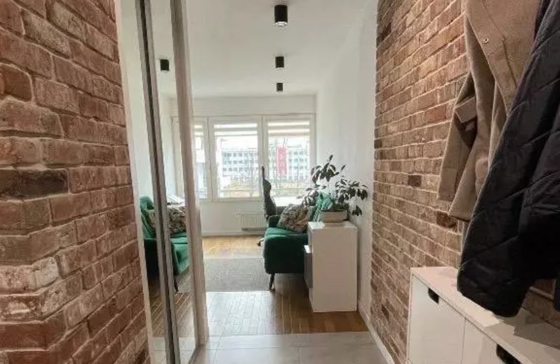 Long-term rental cozy apartment in a well-connected area, Kraków, Poland