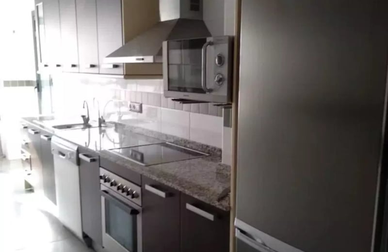 Long-term rental, spacious apartment in a gated community, Alicante, Spain