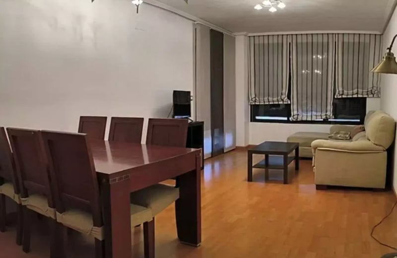 Long-term rental, spacious apartment in a gated community, Alicante, Spain