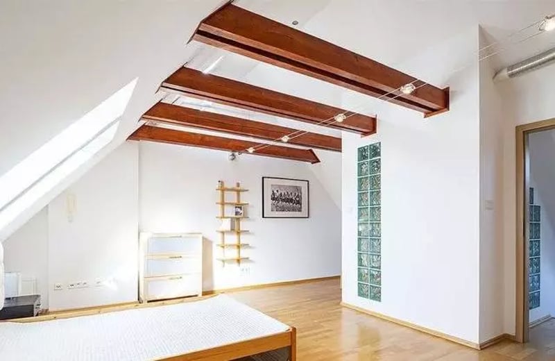 Long-term rental 220 m² house in a secured complex on Hufcowa St, Wrocław