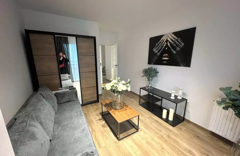 Long-term rental brand-new 2-room apartment in modern 2024 complex on Sienkiewicza, Wrocław