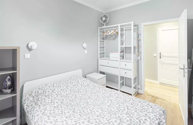 Long-term rental 2-room apartment 40m², Paris