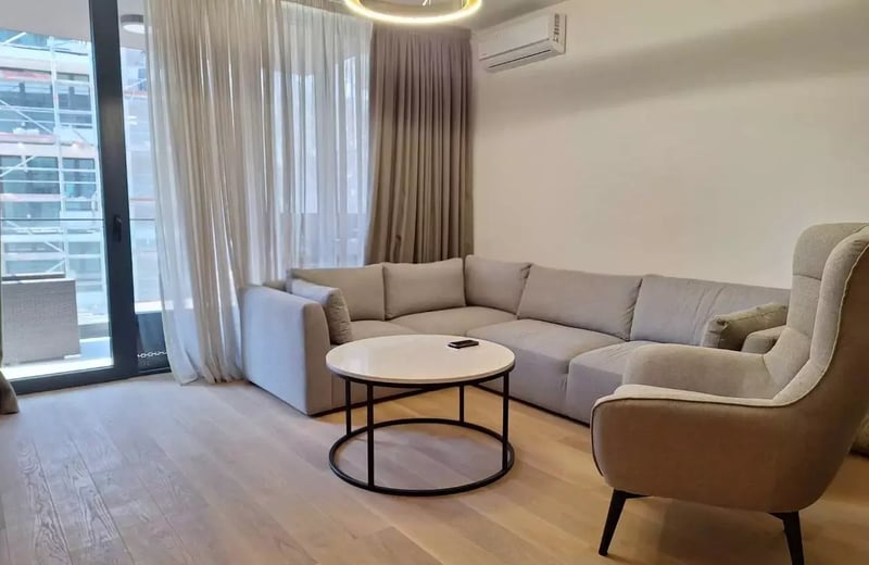Long-term rental brand new 3-room apartment in BW Eterna, Belgrade, Serbia